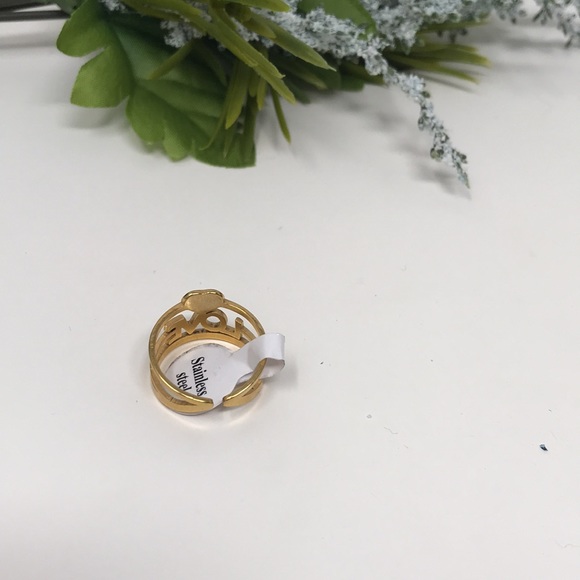 Ring - Picture 3 of 3